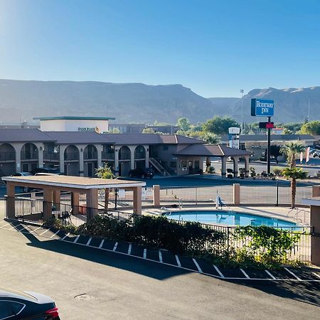 Rodeway Inn Hurricane - Zion National Park Area Экстерьер фото