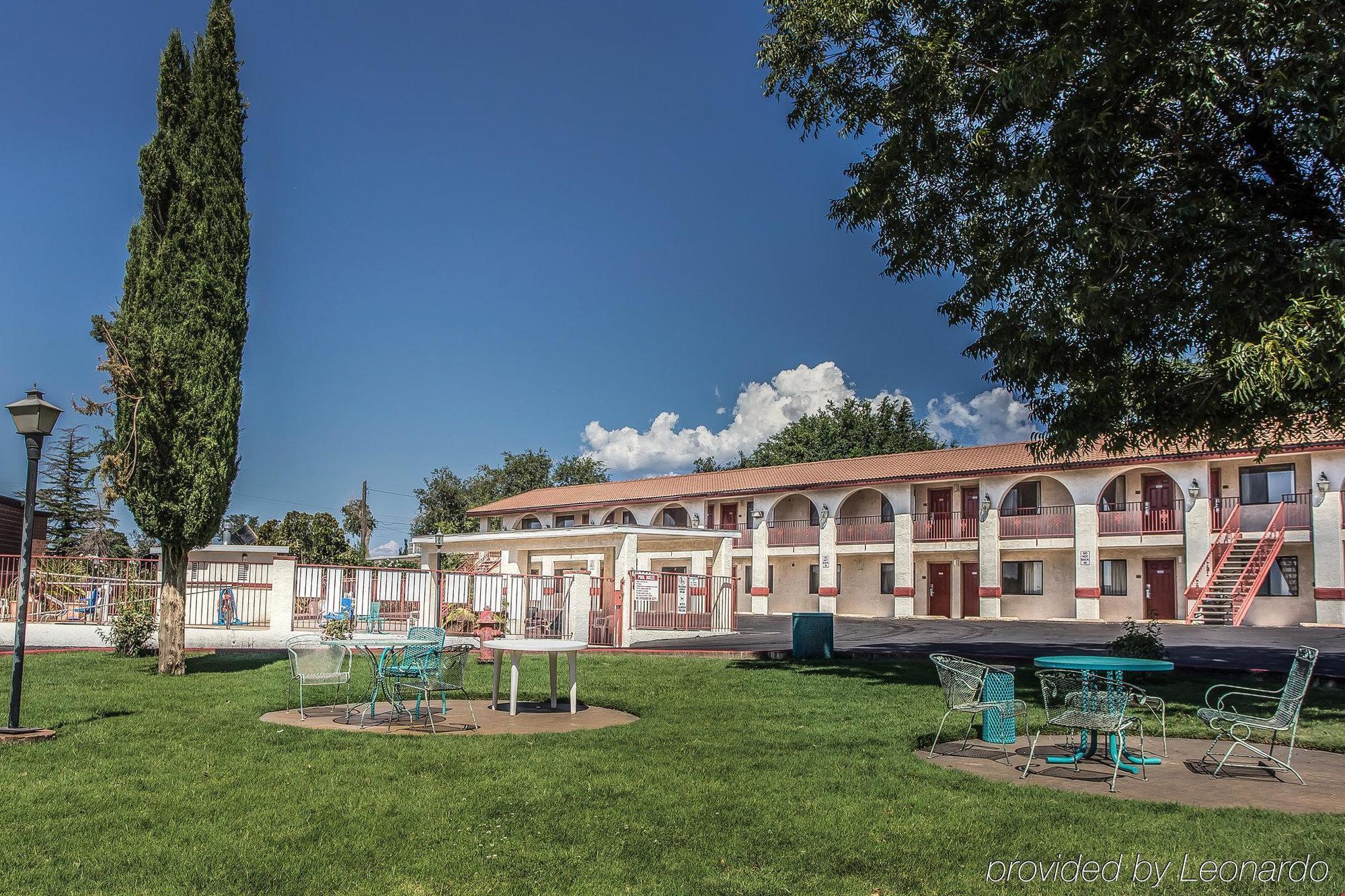 Rodeway Inn Hurricane - Zion National Park Area Экстерьер фото